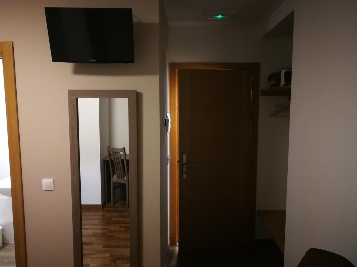 Pension Esquina Melide Εξωτερικό φωτογραφία
